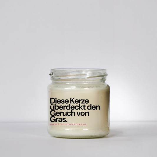 Diese Kerze überdeckt den Geruch von Gras | Attitude Candles